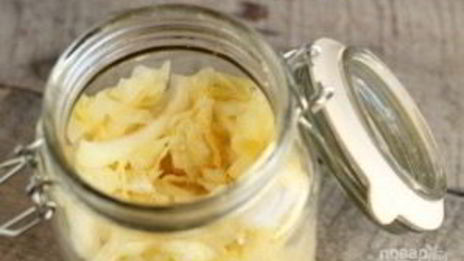 квашеная капуста в банке