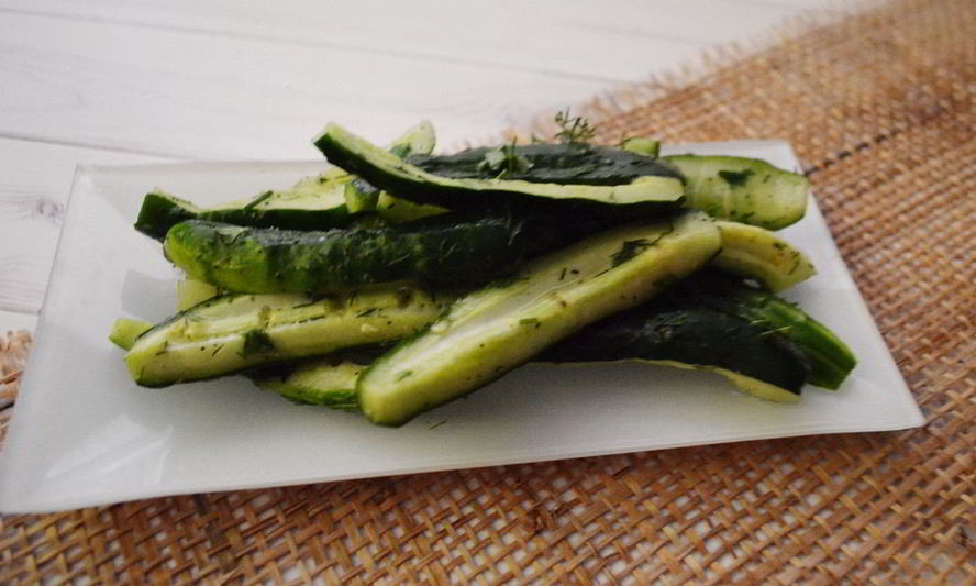 Рецепт быстрых маринованных огурцов