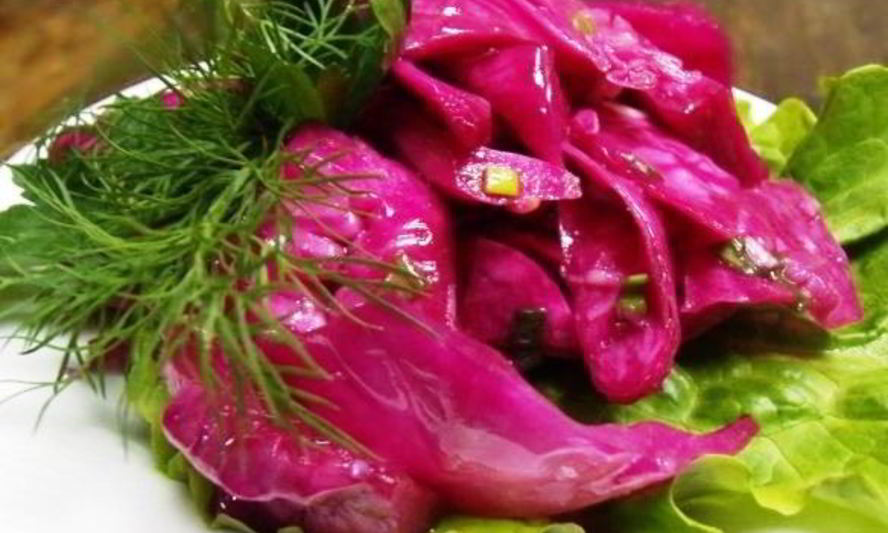 Рецепт маринованной капусты с морковью и свеклой