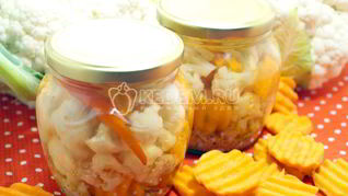 Маринованная цветная капуста с морковью