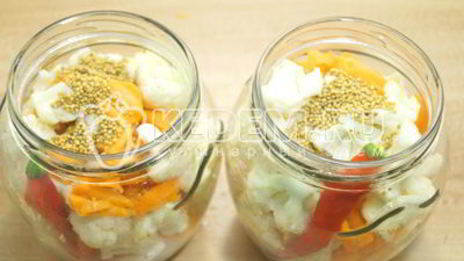 маринованная цветная капуста с морковью