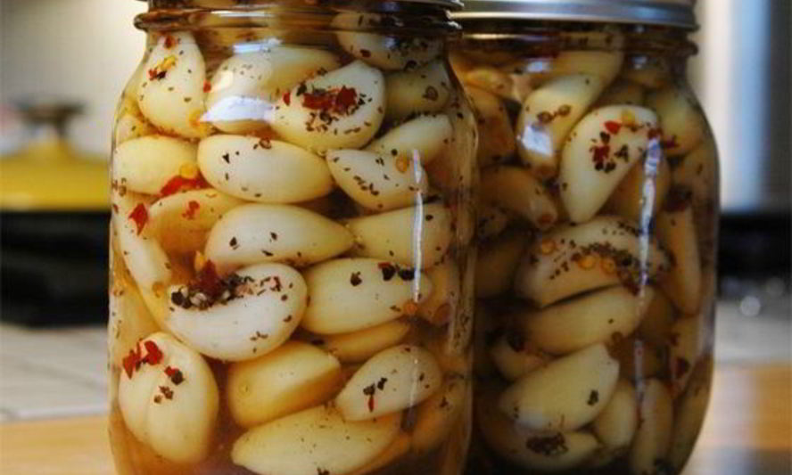 Рецепт маринованного чеснока