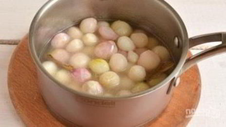 маринованный лук в уксусе на зиму