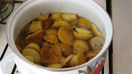 маринованные боровики