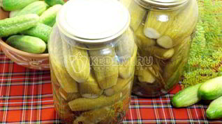 Маринованные огурцы на зиму в банках