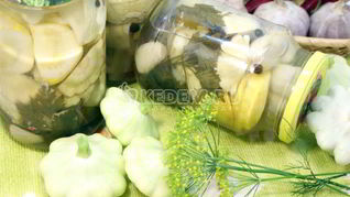 Маринованные патиссоны