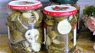 Маринованные резаные огурцы