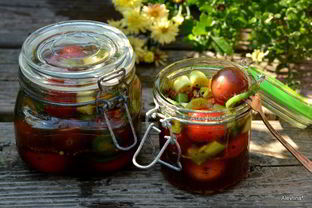 Маринованные томаты с халапеньо