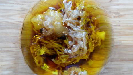 шампиньоны, маринованные в соевом соусе с медом