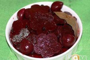 Свекла маринованная в яблочном соке