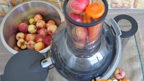 морковно-яблочный сок на зиму