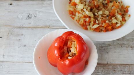 перец фаршированный капустой и морковью на зиму