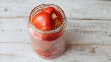 перец фаршированный капустой и морковью на зиму