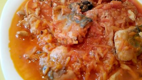 скумбрия на зиму с овощами, рыбный салат