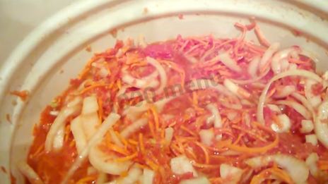 скумбрия на зиму с овощами, рыбный салат