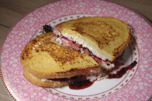 Бедные рыцари из Виндзора с ежевичным вареньем