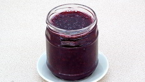 брусничное варенье в мультиварке