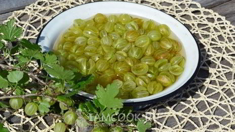 царское варенье из крыжовника с водкой