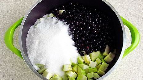 варенье из кабачков и черной смородины