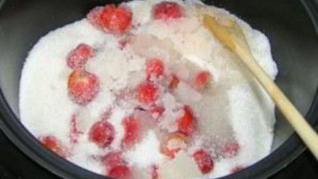 варенье из клубники в мультиварке