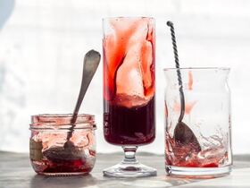 Варенье из красного вина с пряностями