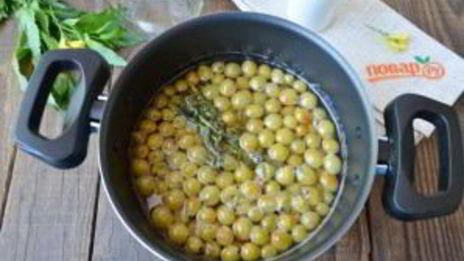 варенье из крыжовника с мятой