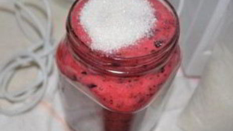 варенье из смородины, перетертое с сахаром