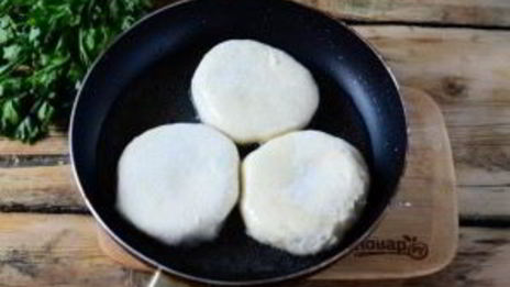 беляши с мясом