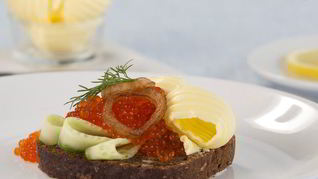 Бутерброд с икрой