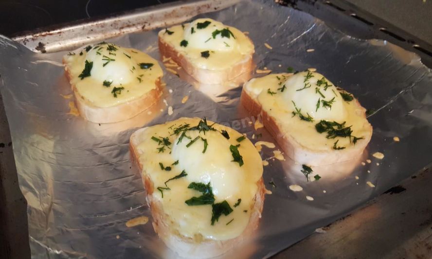 Рецепт бутерброда с яйцом и сыром горячий