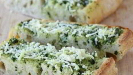 бутерброды с базиликовым маслом