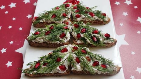 бутерброды с печенью трески