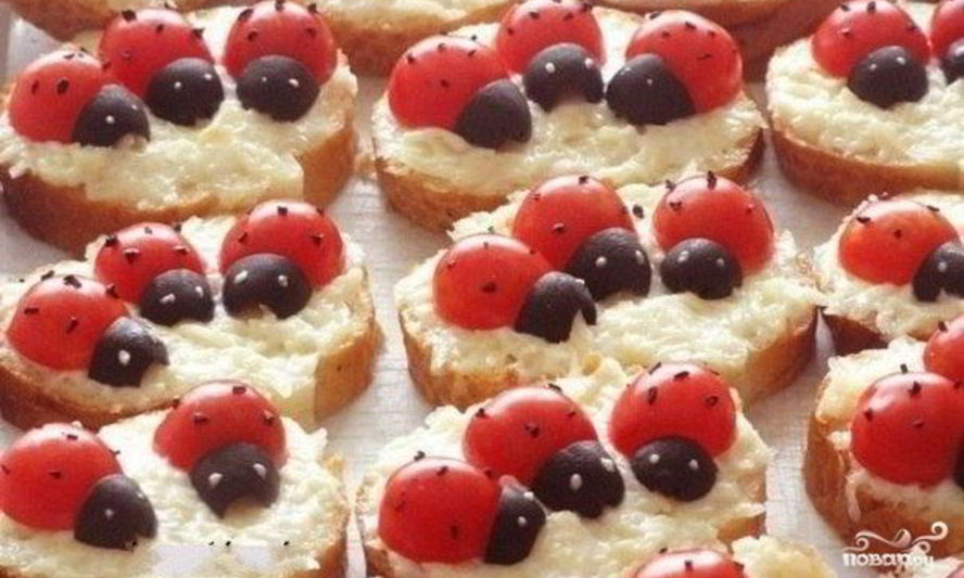 Рецепт бутербродов в виде божьей коровки