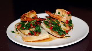 Острые бутерброды с креветками