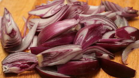 чили из черной фасоли и баклажан