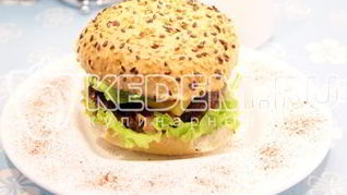 Чизбургер с беконом