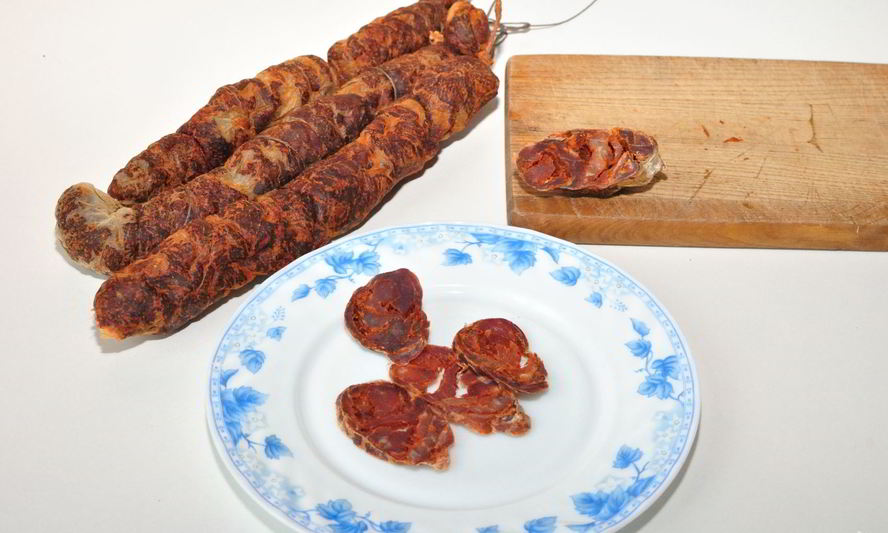Рецепт домашней сыровяленой колбасы
