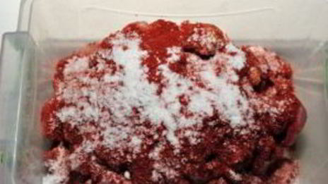 домашняя сыровяленая колбаса