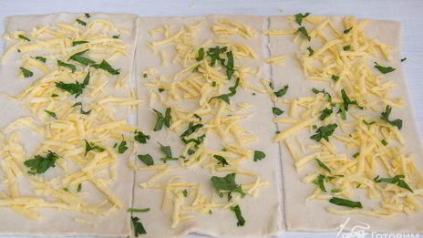 елочка закуска из слоеного теста со сливочным сыром