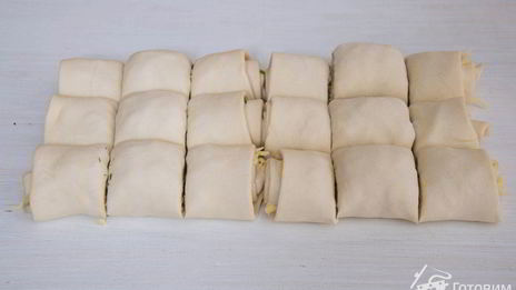 елочка закуска из слоеного теста со сливочным сыром