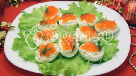 яйца фаршированные икрой