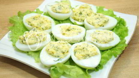 яйца фаршированные красной икрой