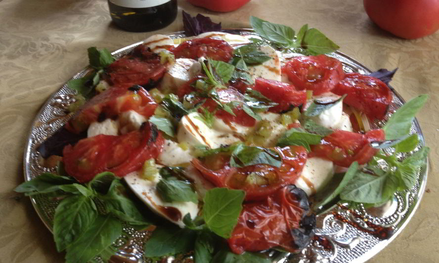 Рецепт капрезе на гриле с печенными перцами