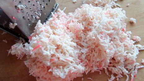 крабовые крокеты с кускусом и овощами