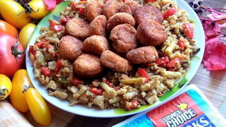 крабовые крокеты с кускусом и овощами