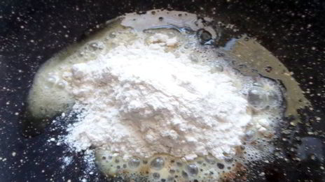 крабовые крокеты с кускусом и овощами