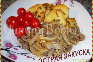 Куриные желудки с чесноком под соевым соусом