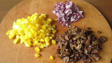 мини-моцарелла фаршированная