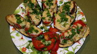 Мини-пиццы из баклажанов