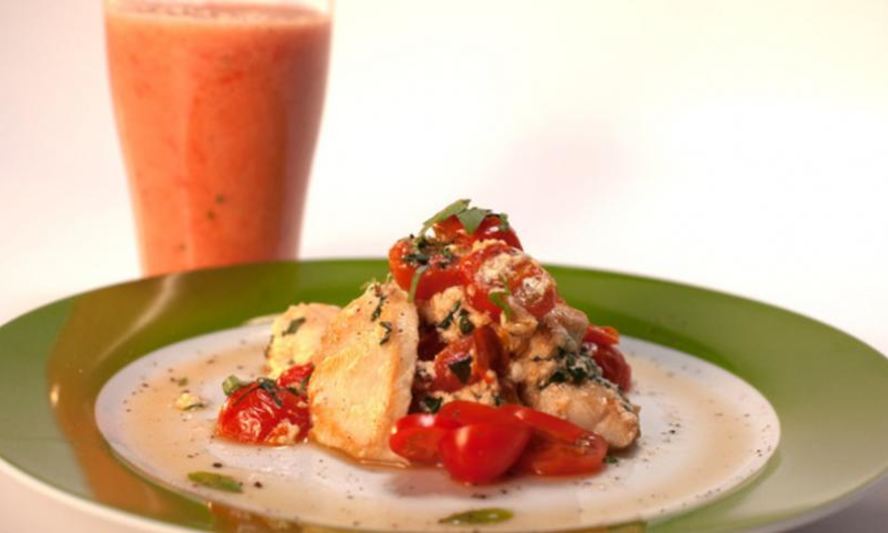 Рецепт белкового омлета с цыпленком и базиликом